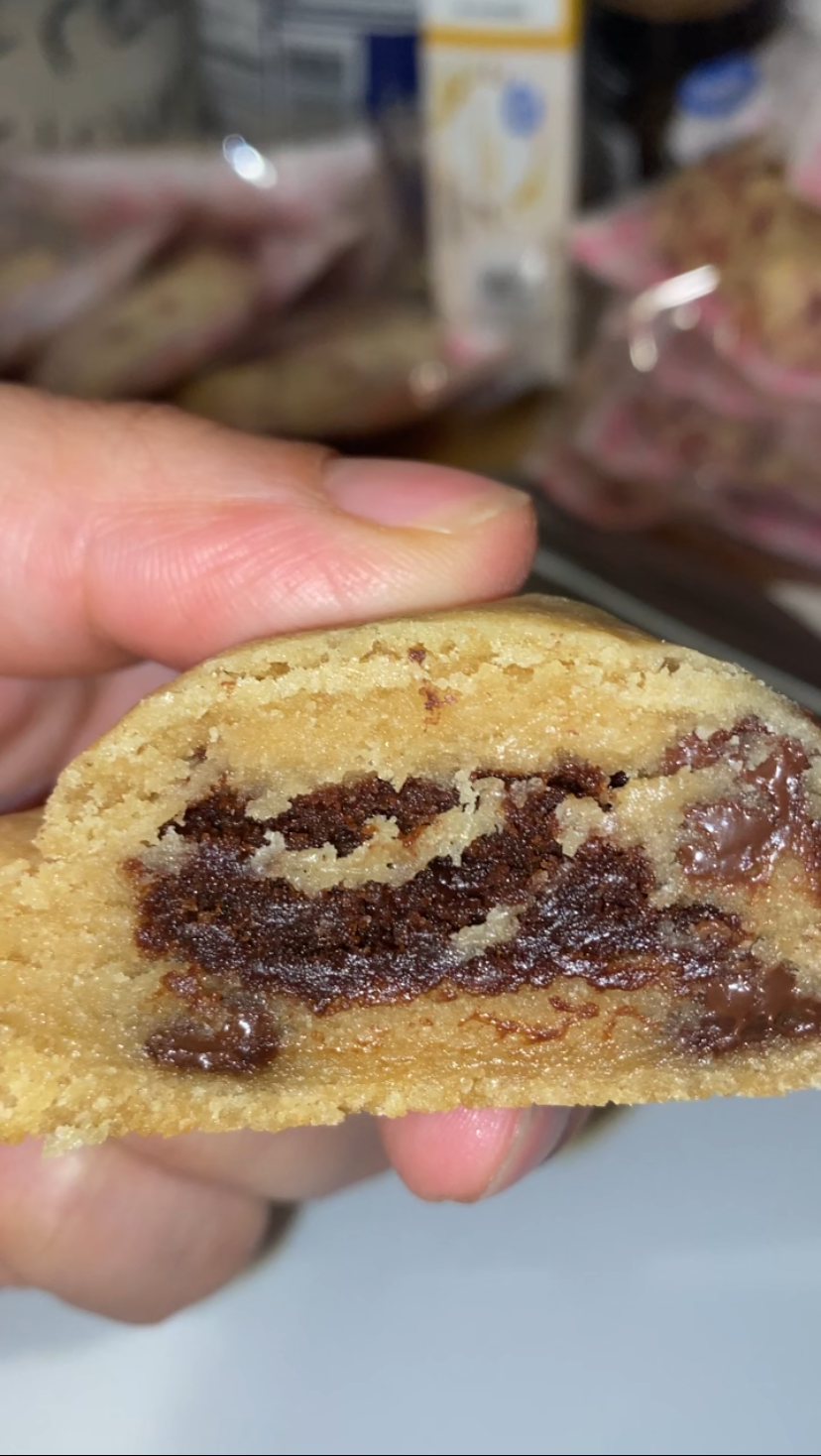 Stuffed Cookies